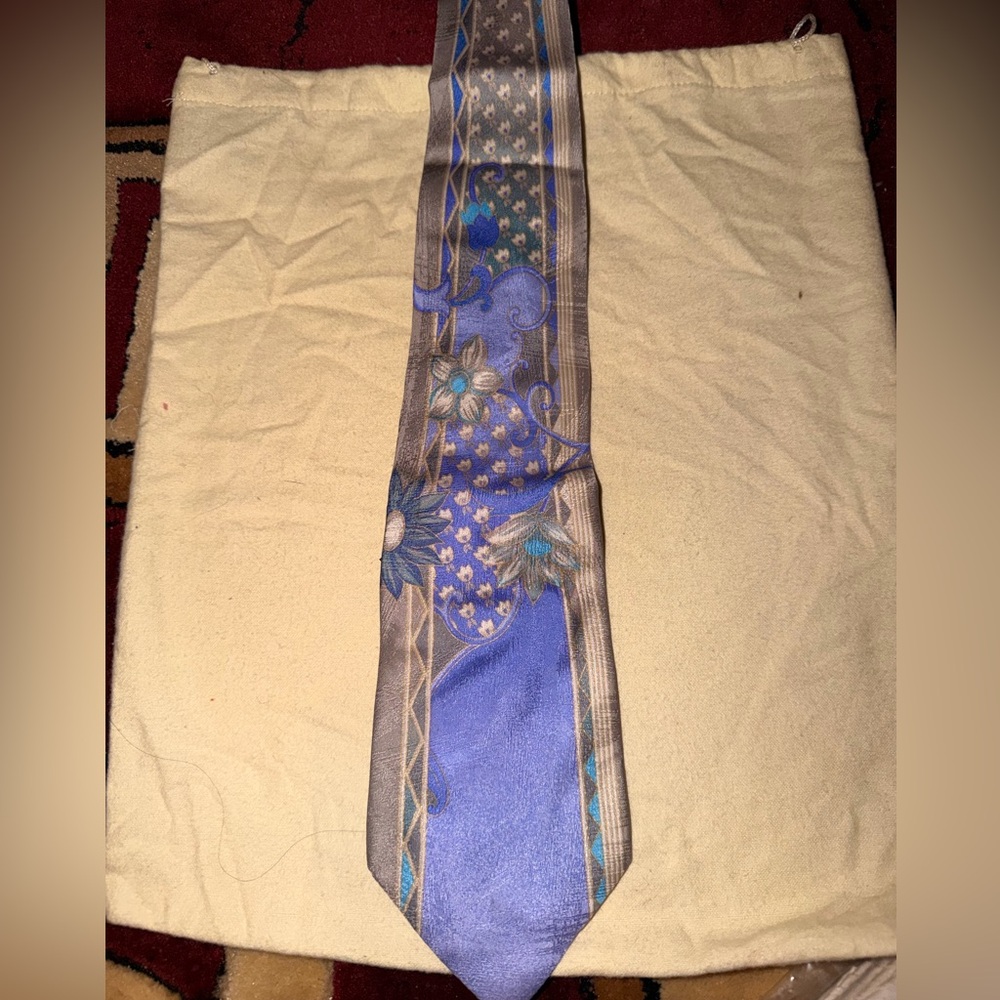 Vintage vitaliano pacaldi necktie 100% silk